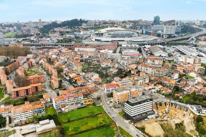 Apartamento T3 para Venda em Campanhã