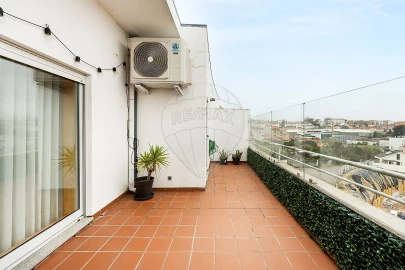 Apartamento T3 para Venda em Campanhã
