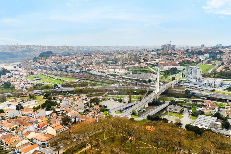 Apartamento T3 para Venda em Campanhã Foto 31