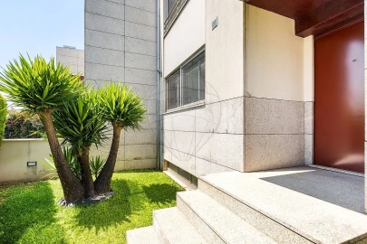 Moradia T3 para Venda em Oliveira do Douro