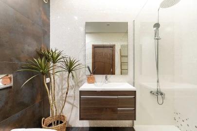 Moradia T3 para Venda em Oliveira do Douro