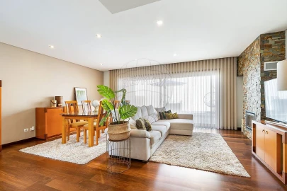 Moradia T3 para Venda em Oliveira do Douro