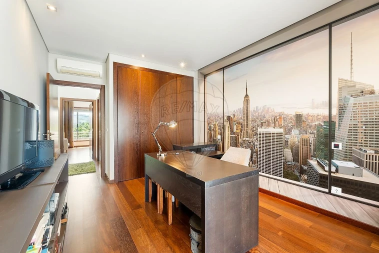 Moradia T3 para Venda em Oliveira do Douro Foto 19