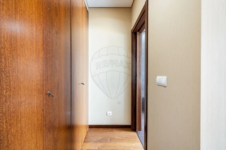 Moradia T3 para Venda em Oliveira do Douro Foto 16