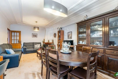 Apartamento T3 para Venda em São Vicente (Braga)