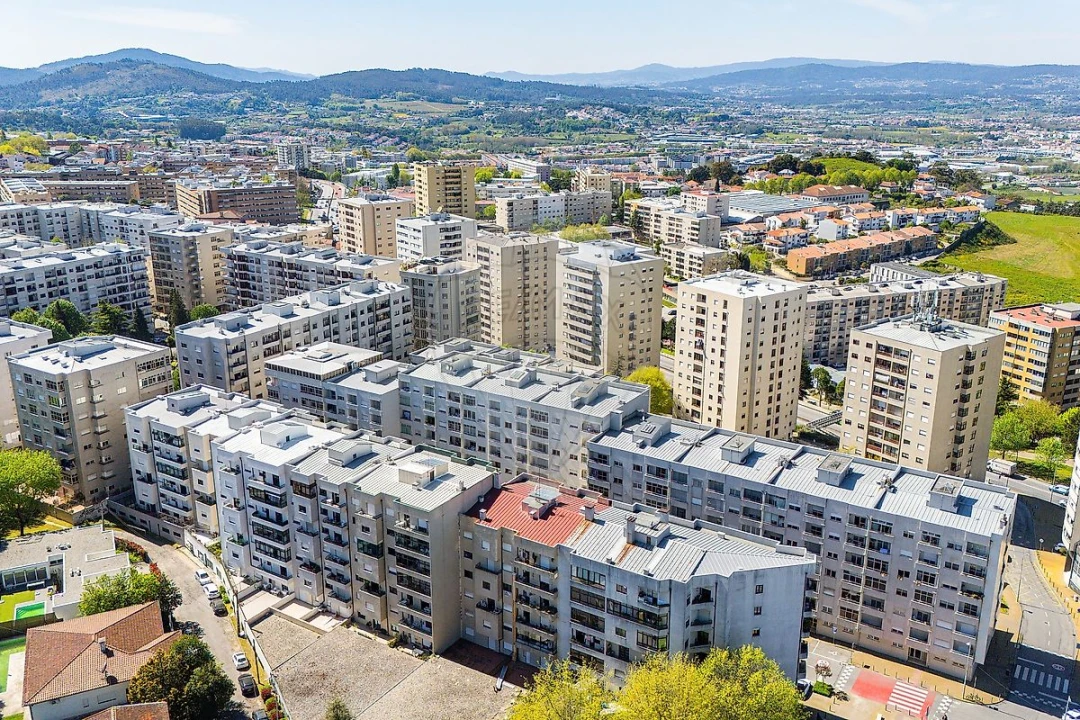 Apartamento T3 para Venda em São Vicente (Braga) Foto 22