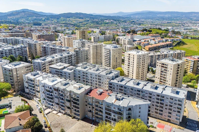 Apartamento T3 para Venda em São Vicente (Braga) Foto 22