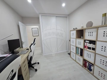 Apartamento T3 para Venda em Pedrouços