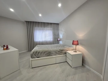 Apartamento T3 para Venda em Pedrouços