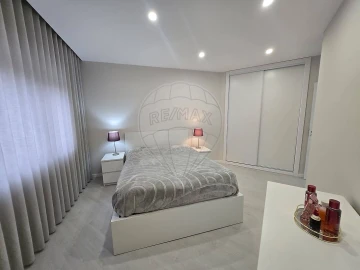 Apartamento T3 para Venda em Pedrouços