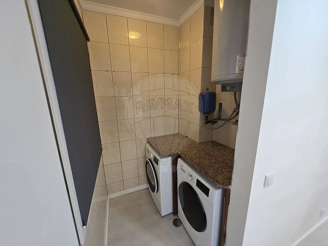 Apartamento T3 para Venda em Pedrouços Foto 11