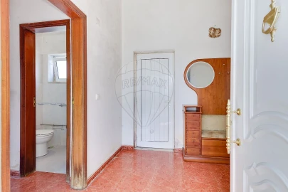 Moradia T2 para Venda em São João das Lampas e Terrugem