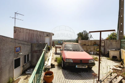 Moradia T2 para Venda em São João das Lampas e Terrugem