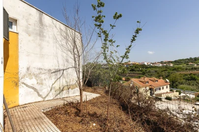 Moradia T2 para Venda em São João das Lampas e Terrugem