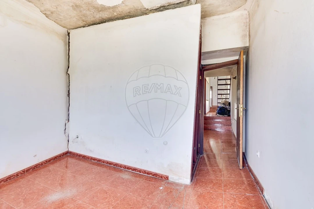 Moradia T2 para Venda em São João das Lampas e Terrugem Foto 31