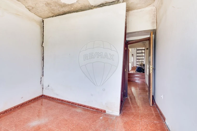 Moradia T2 para Venda em São João das Lampas e Terrugem Foto 31