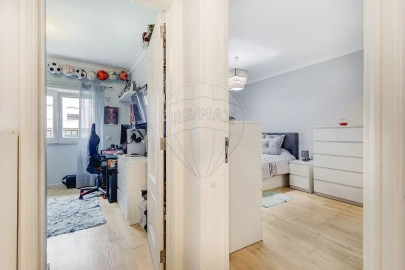 Apartamento T2 para Venda em Algueirão-Mem Martins