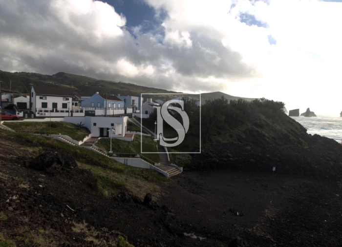 Terreno para Venda em Mosteiros Foto 8