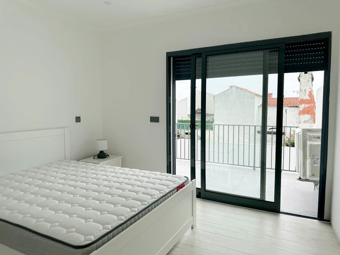 Moradia T4 para Venda em Maia Foto 8