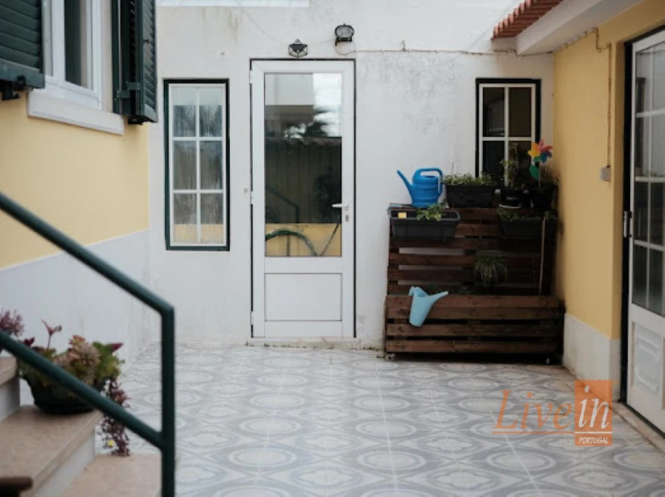 Moradia T5 para Venda em Silveira Foto 26