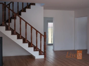 Moradia T5 para Venda em Silveira