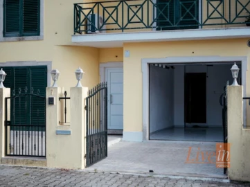 Moradia T5 para Venda em Silveira