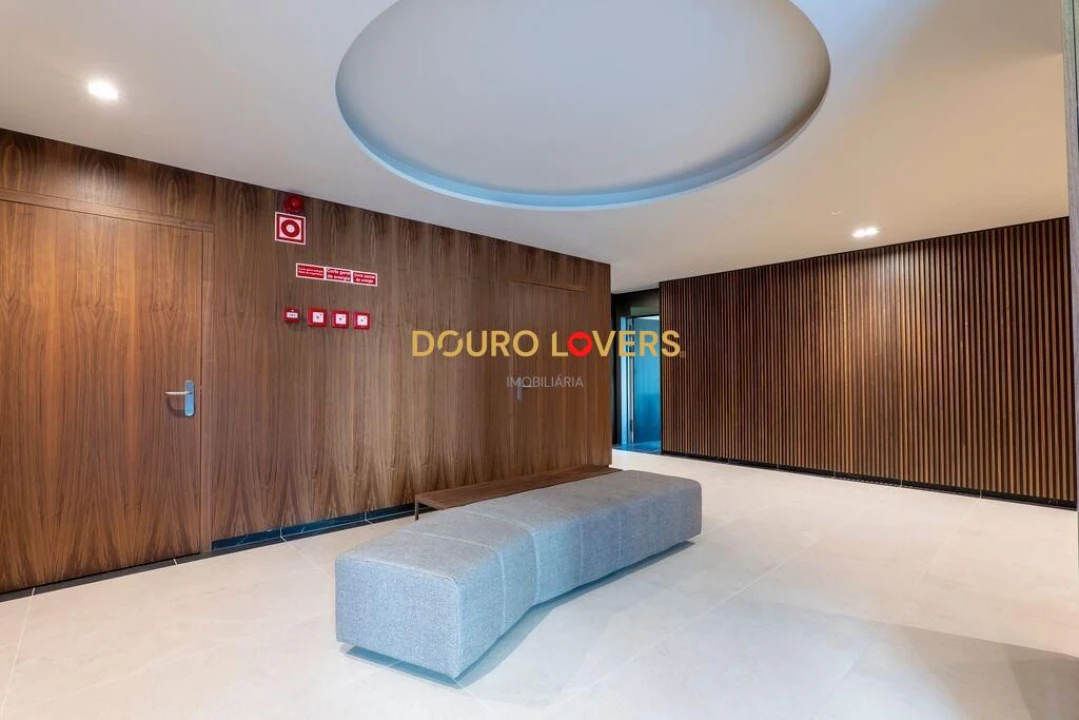 Apartamento T3 para Venda em Santa Marinha e São Pedro da Afurada Foto 14