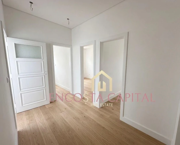 Apartamento T2 para Venda em Queluz e Belas Foto 7
