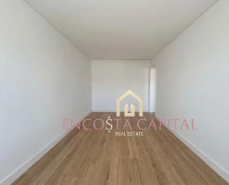 Apartamento T2 para Venda em Queluz e Belas