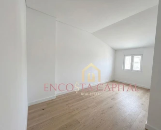 Apartamento T2 para Venda em Queluz e Belas