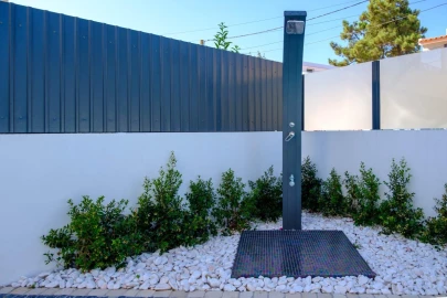 Moradia T4 para Venda em Charneca de Caparica e Sobreda