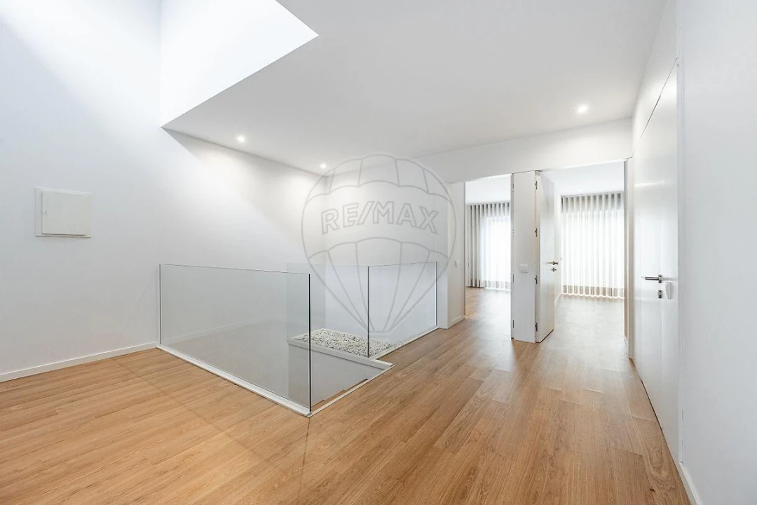 Moradia T3 para Venda em Vila Nova de Famalicão e Calendário Foto 10