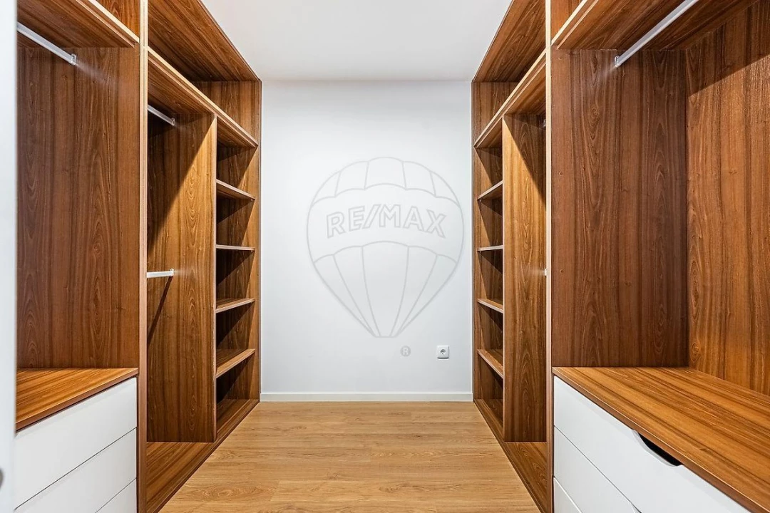 Moradia T3 para Venda em Vila Nova de Famalicão e Calendário Foto 13