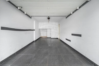 Moradia T3 para Venda em Vila Nova de Famalicão e Calendário