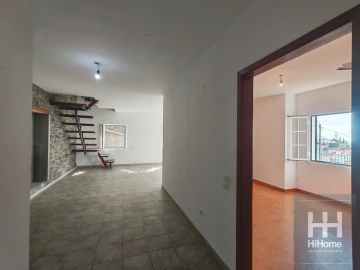 Moradia T3 para Venda em Imaculado Coração de Maria