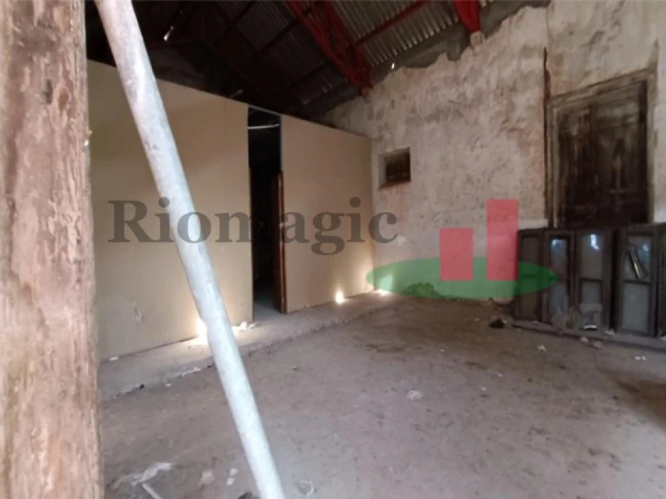 Armazém para Venda em Alcanena e Vila Moreira Foto 6