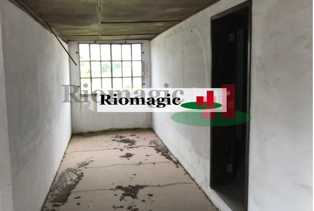 Armazém para Venda em Alcanena e Vila Moreira Foto 2