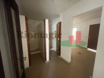Armazém para Venda em Alcanena e Vila Moreira