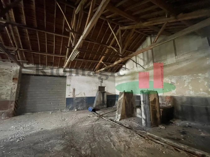 Armazém para Venda em Alcanena e Vila Moreira Foto 13
