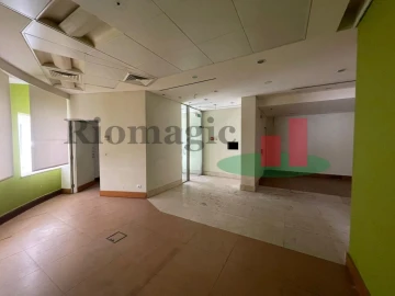 Escritório para Venda em Maceira
