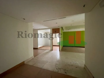 Escritório para Venda em Maceira