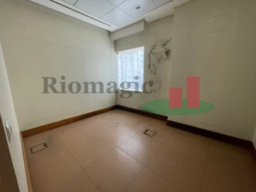 Escritório para Venda em Maceira