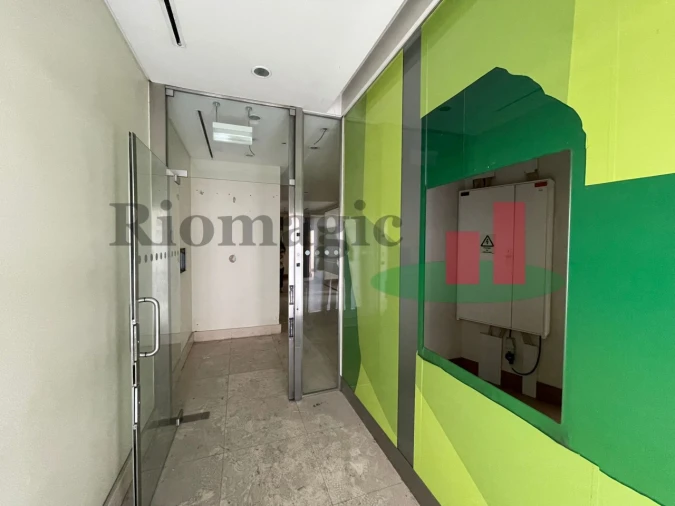 Escritório para Venda em Maceira Foto 3