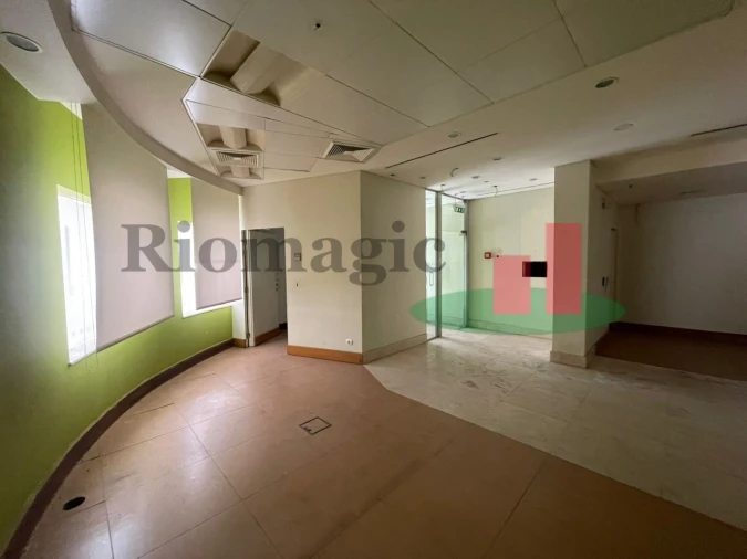 Escritório para Venda em Maceira Foto 5