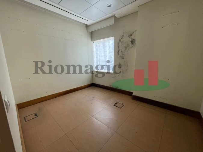 Escritório para Venda em Maceira Foto 12
