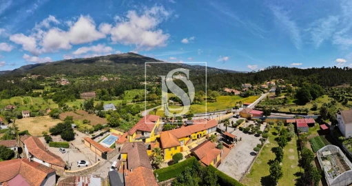 Quinta T8 para Venda em Castelões