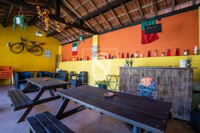 Quinta T8 para Venda em Castelões