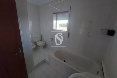 Prédio para Venda em Santiago de Besteiros