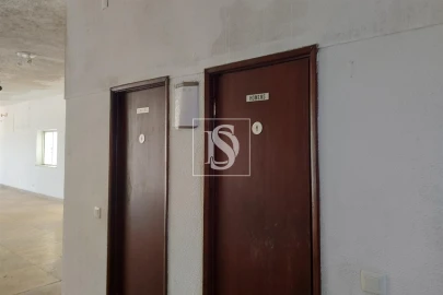 Prédio para Venda em Santiago de Besteiros