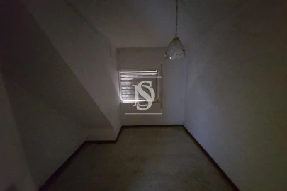 Prédio para Venda em Santiago de Besteiros